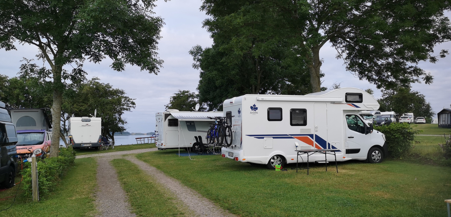 Autocamper på campingplads